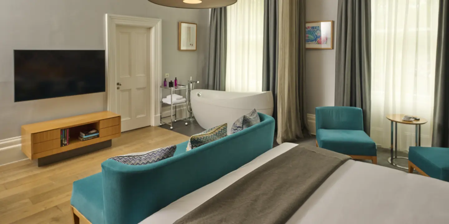 Malmaison Cheltenham Junior Suite (1)